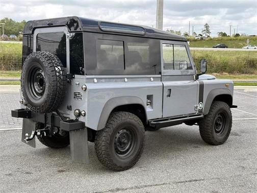 1993 Land Rover Defender 90