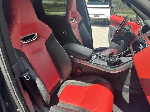 2022 Land Rover Range Rover Sport SVR