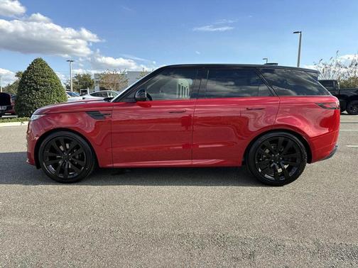 Firenze Red Metallic 2026 Land Rover Range Rover Sport SE