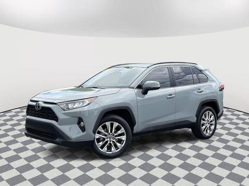 2021 Toyota RAV4 XLE Premium