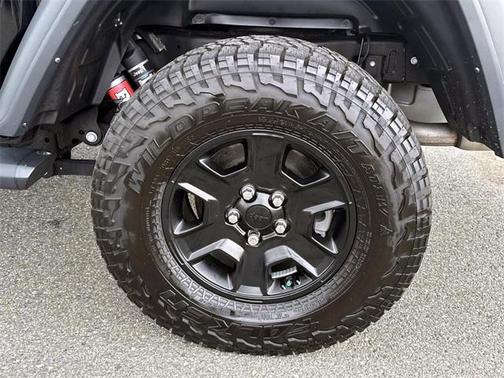 2023 Jeep Gladiator Mojave 4x4