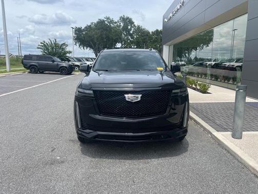 2023 Cadillac Escalade Sport Platinum