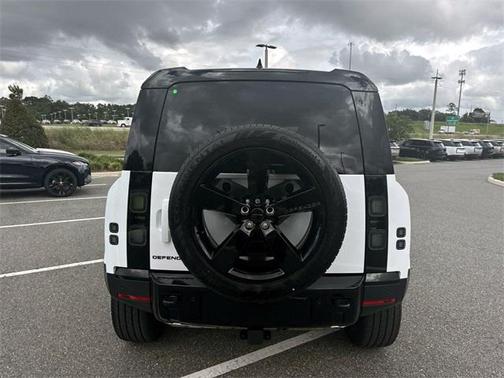 2026 Land Rover Defender S