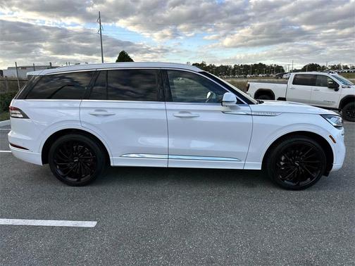 2022 Lincoln Aviator Reserve