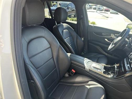 2022 Mercedes-Benz GLC 300 Base