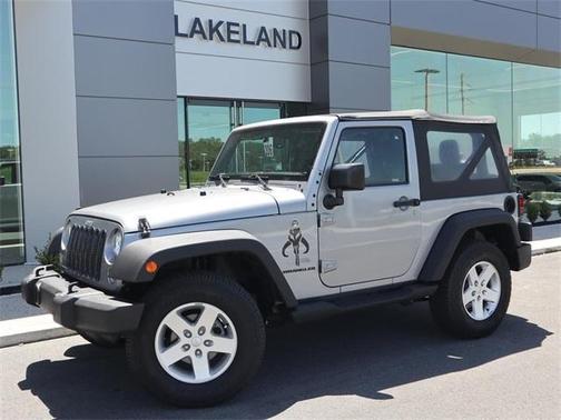 Photo 1 of 25 of 2016 Jeep Wrangler Sport