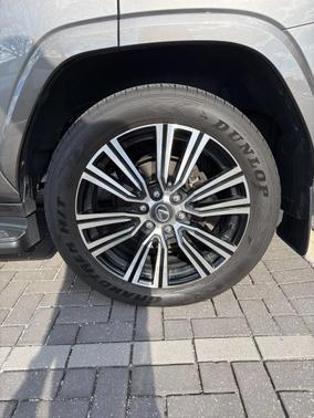 2025 Lexus LX 600 Luxury