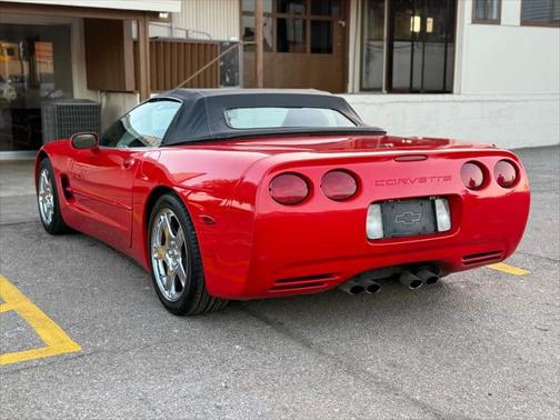 2004 Chevrolet Corvette Base
