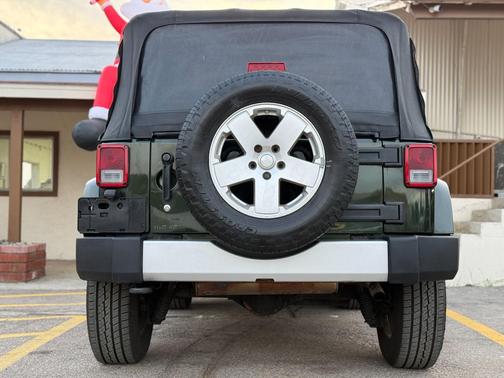 2010 Jeep Wrangler Sahara