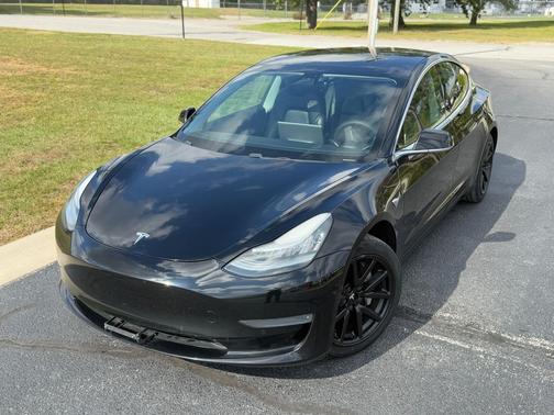 2020 Tesla Model 3 Standard Range Plus