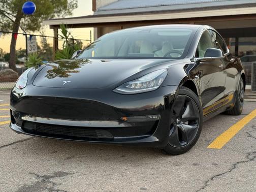 2019 Tesla Model 3 Long Range