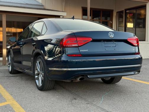 2018 Volkswagen Passat 2.0T S