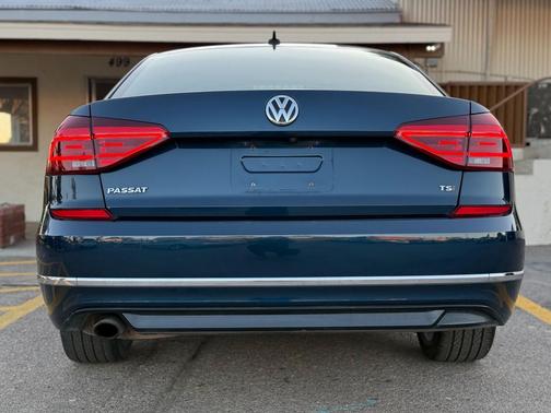 2018 Volkswagen Passat 2.0T S
