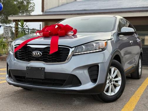 2020 Kia Sorento LX