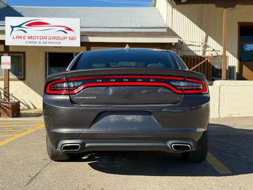 2015 Dodge Charger SE