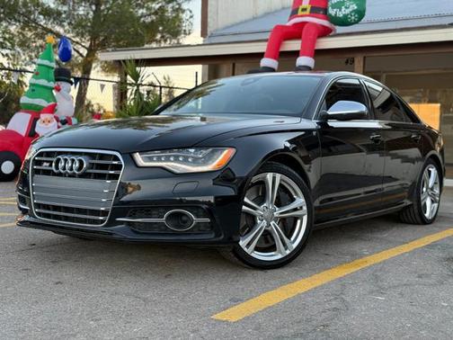 2013 Audi S6 4.0T Prestige