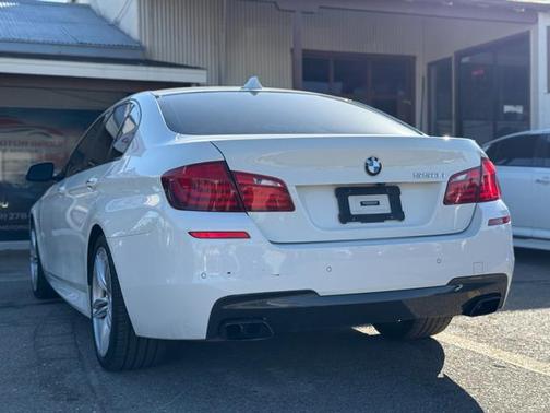 Alpine White 2012 BMW 550 550i