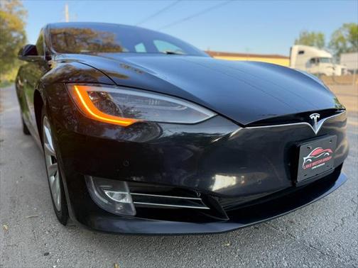 2017 Tesla Model S 75