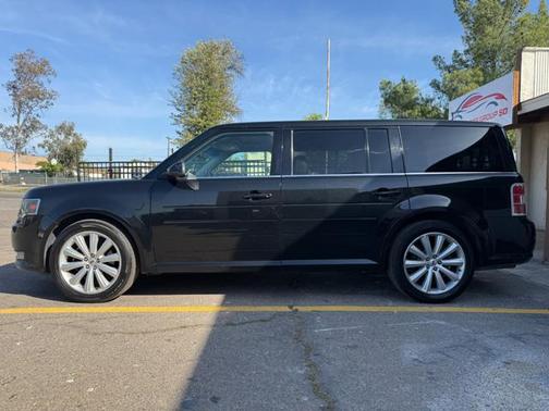 TUXEDO BLACK METALLIC 2014 Ford Flex SEL