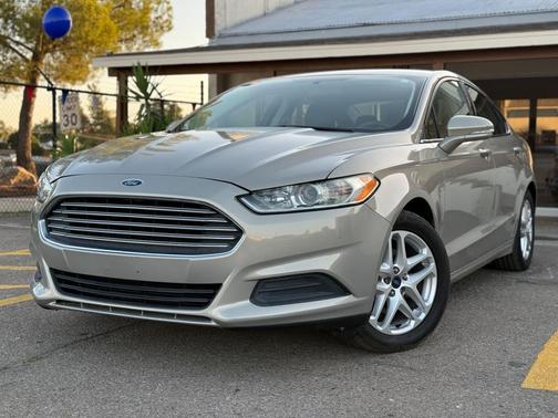 2015 Ford Fusion SE