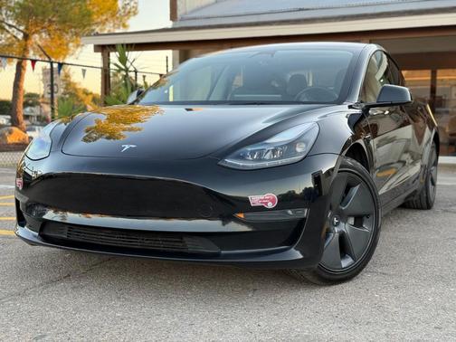 2023 Tesla Model 3 Standard Range