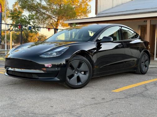 2023 Tesla Model 3 Standard Range