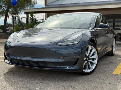2018 Tesla Model 3 Long Range