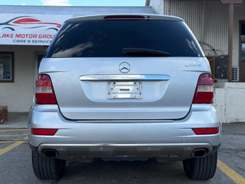 Silver 2009 Mercedes-Benz M-Class 4MATIC