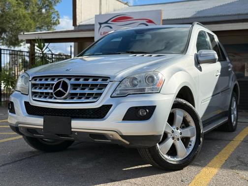 Silver 2009 Mercedes-Benz M-Class 4MATIC
