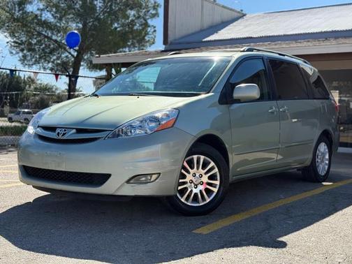 2008 Toyota Sienna XLE