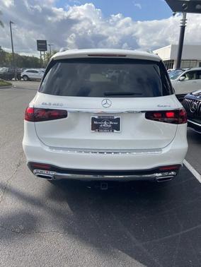 2025 Mercedes-Benz GLS 450 4MATIC