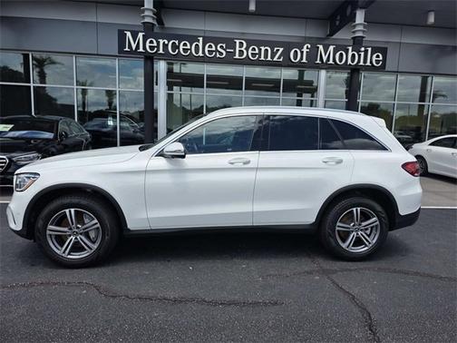 2022 Mercedes-Benz GLC 300