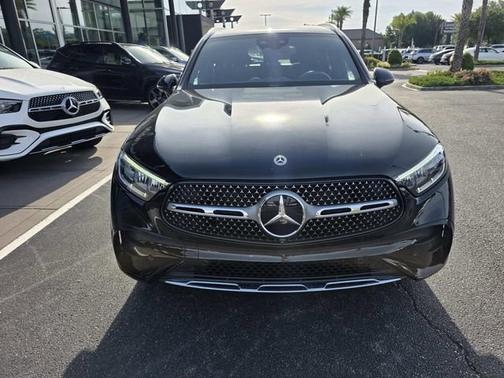 Black 2024 Mercedes-Benz GLC 300 4MATIC