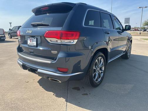 2020 Jeep Grand Cherokee Summit