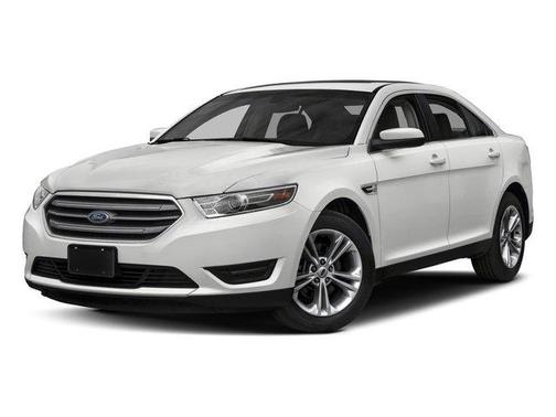 White Gold Metallic 2018 Ford Taurus SE