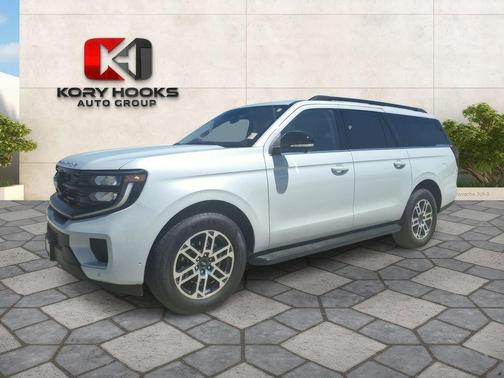 Space Silver 2025 Ford Expedition Max Active