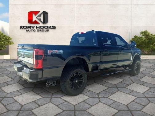 Agate Black Metallic 2024 Ford F-250 King Ranch