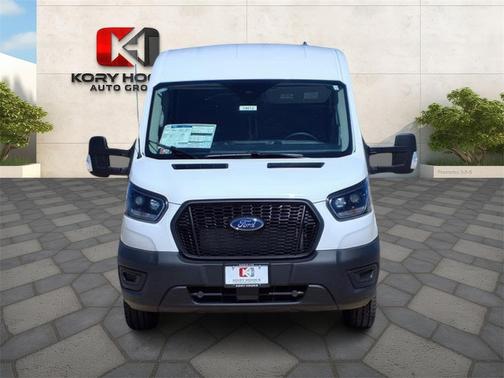 2025 Ford Transit-250 148 WB Medium Roof Cargo