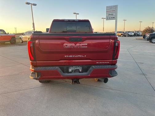 2024 GMC Sierra 2500 Denali