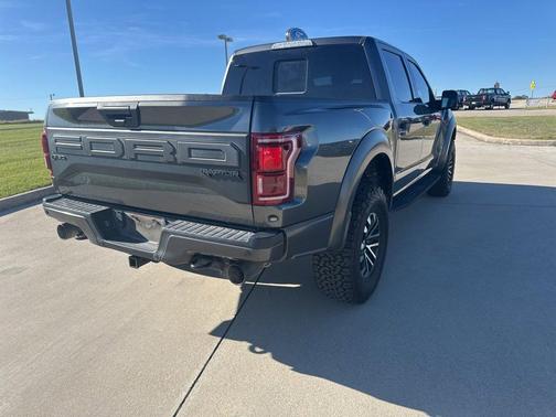 2020 Ford F-150 Raptor
