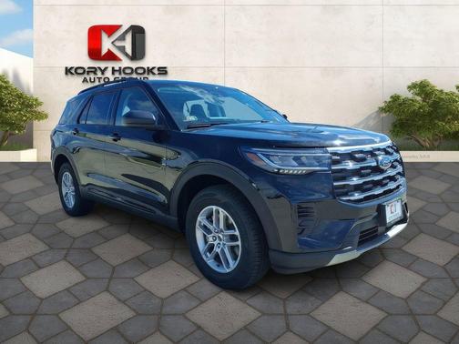 Agate Black Metallic 2026 Ford Explorer Active