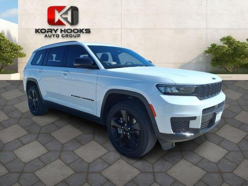 2023 Jeep Grand Cherokee L Laredo
