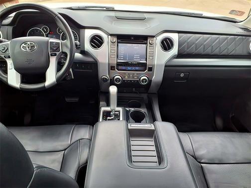 2014 Toyota Tundra Platinum