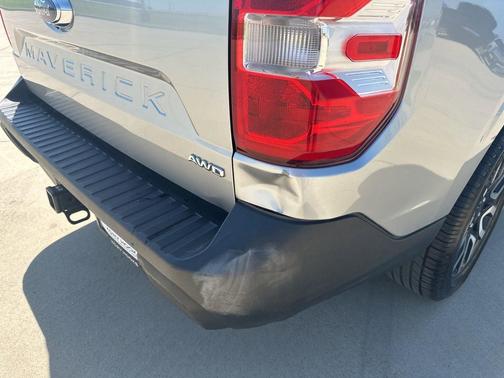 Silver Metallic 2022 Ford Maverick Lariat