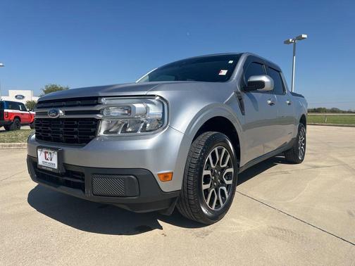 Silver Metallic 2022 Ford Maverick Lariat