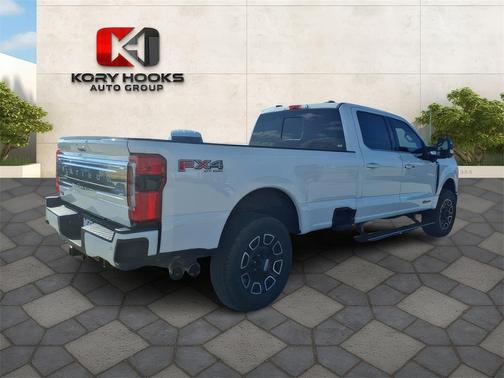 2024 Ford F-350 Platinum