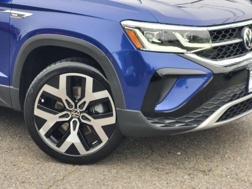 2022 Volkswagen Taos 1.5T SEL