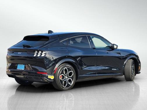 2022 Ford Mustang Mach-E GT