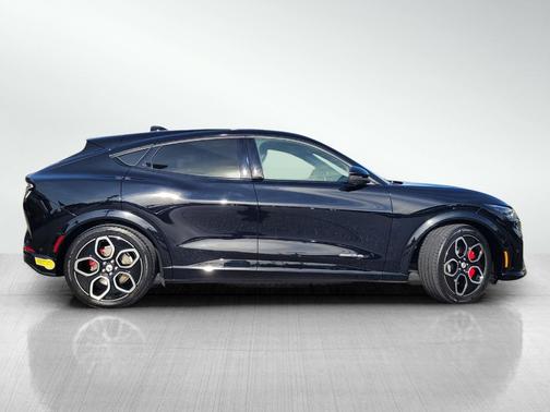 2022 Ford Mustang Mach-E GT