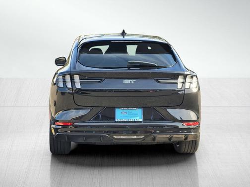 2022 Ford Mustang Mach-E GT